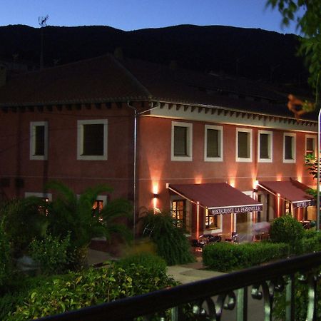 Hotel Rural Carlos I Garganta la Olla Buitenkant foto